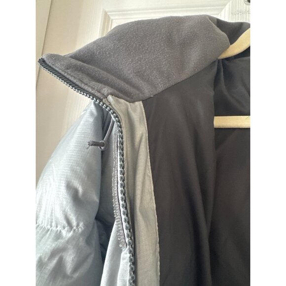 The North Face Sammie Women's Silver Down Puffer Jacket XL Faux Fur Trim Hood - Picture 12 of 12